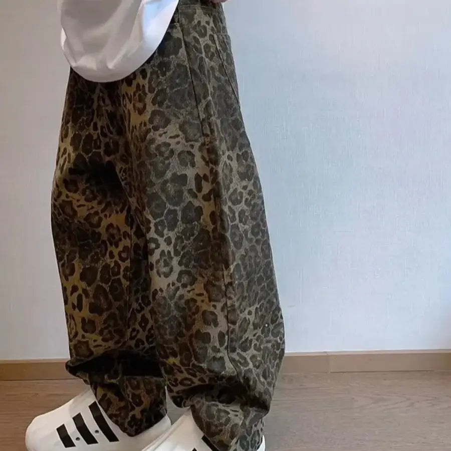 Baggy Leopard Jeans