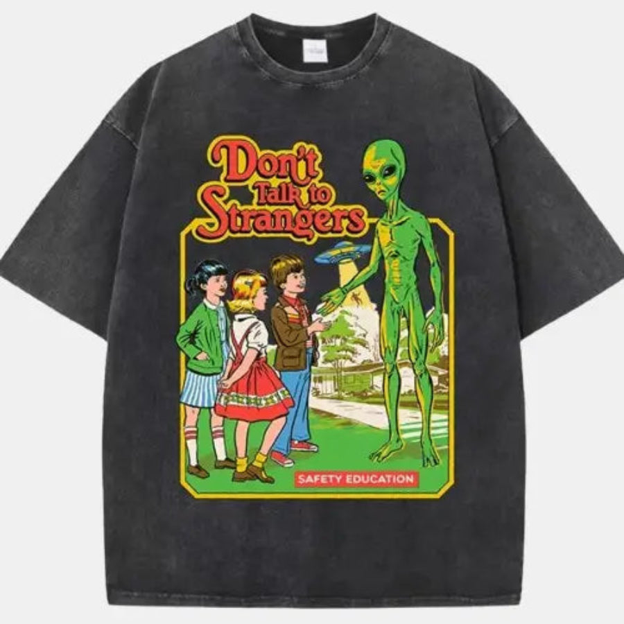 Don’t Talk to Strangers Shirt - Black / XS