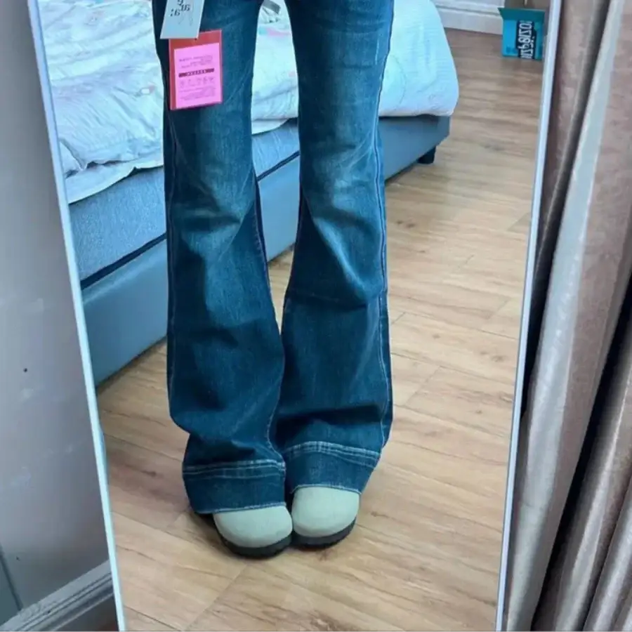 Flared Low Waist Jeans