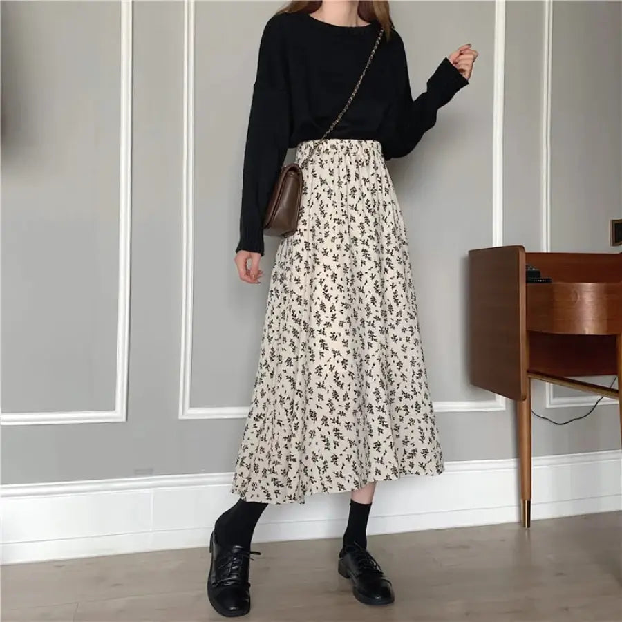 Flower Pleated Skirt