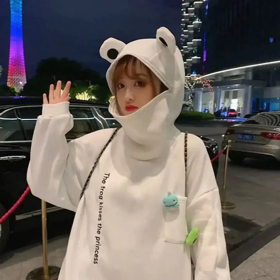 Frog Hoodie - White / M