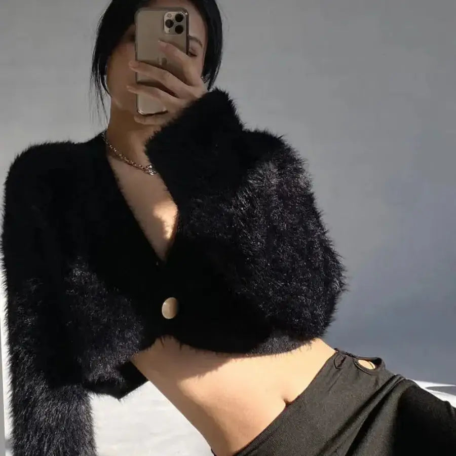 Fuzzy Cropped Cardigan
