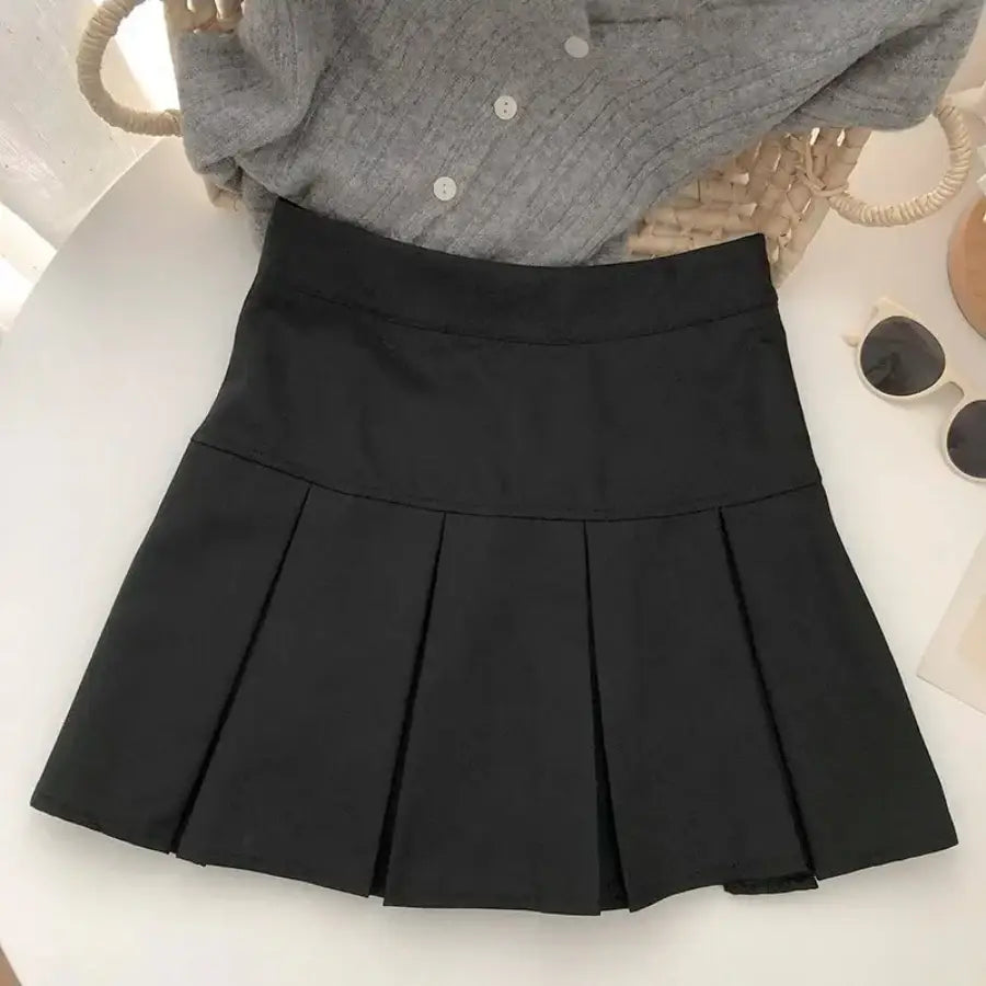 High Waisted Pleated Mini Skirt - Black / S