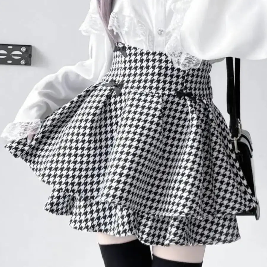Houndstooth Mini Skirt - S