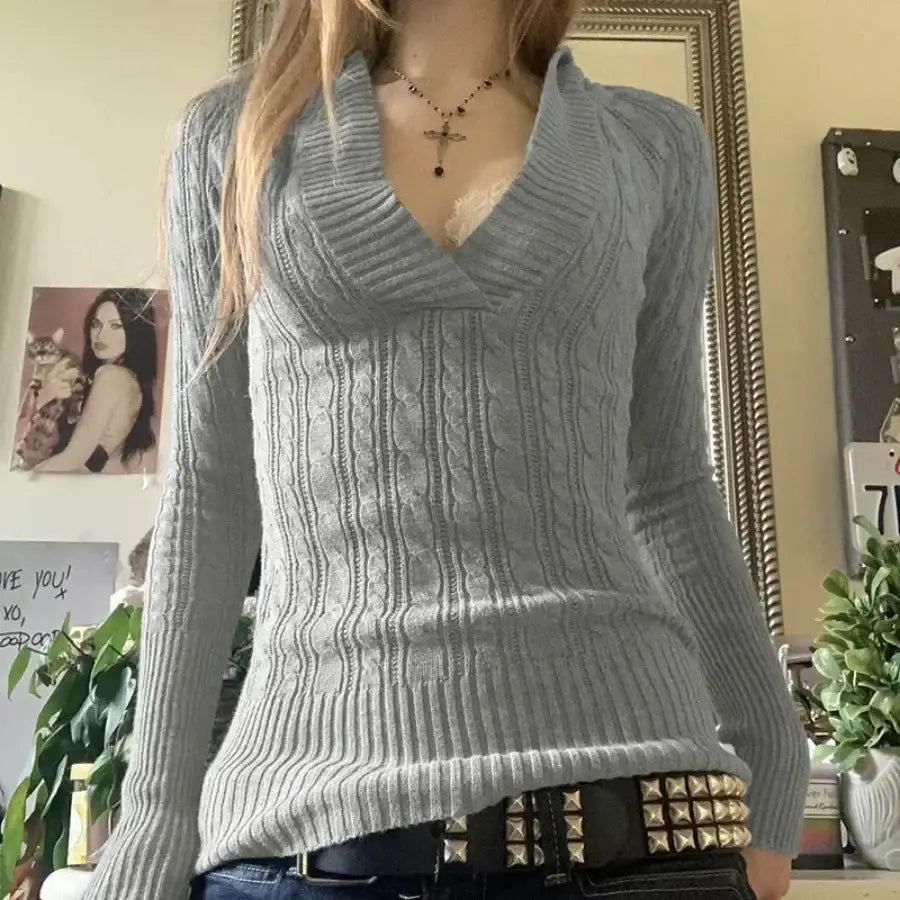 Knitted Hooded Sweater