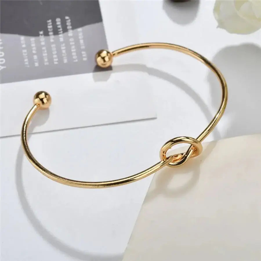 Knot Bracelet - Gold