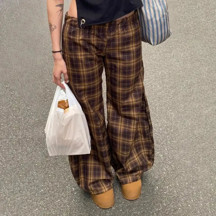 Oversized Checkered Pants - Brown / S