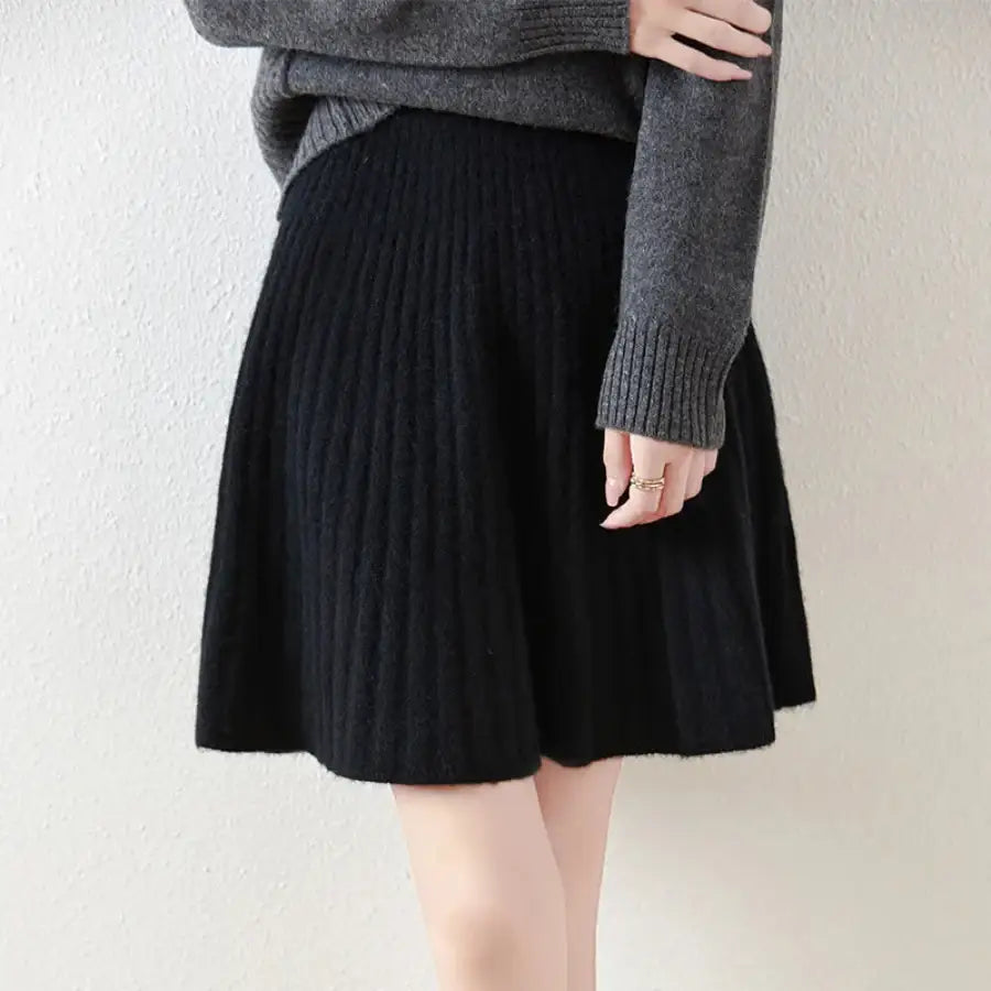 Rib Knit Mini Skirt Black / S