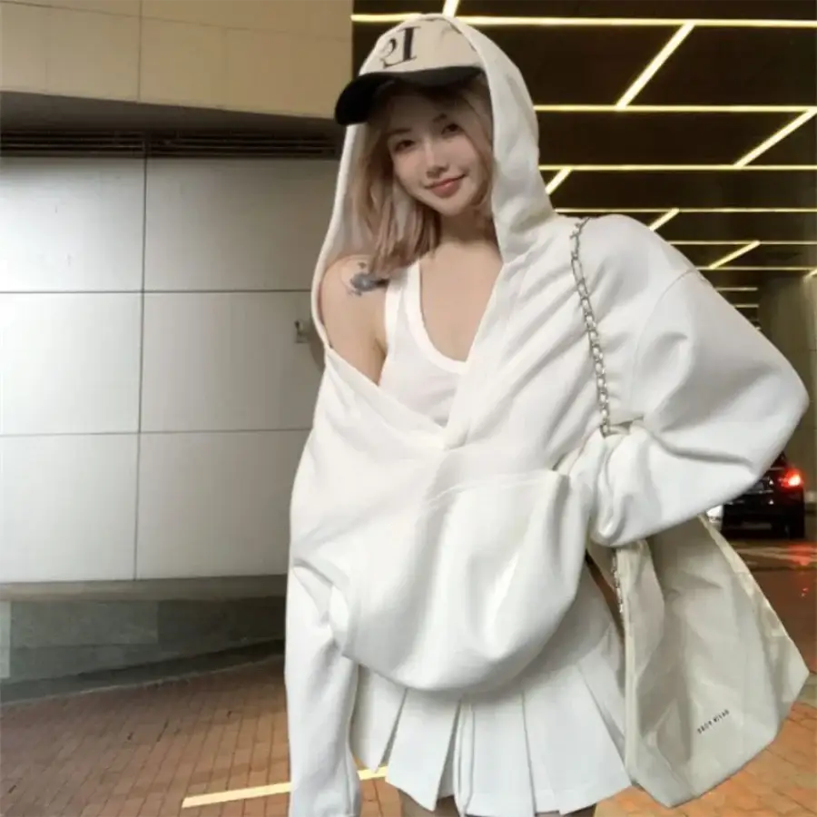 V Neck Hoodie - White / S