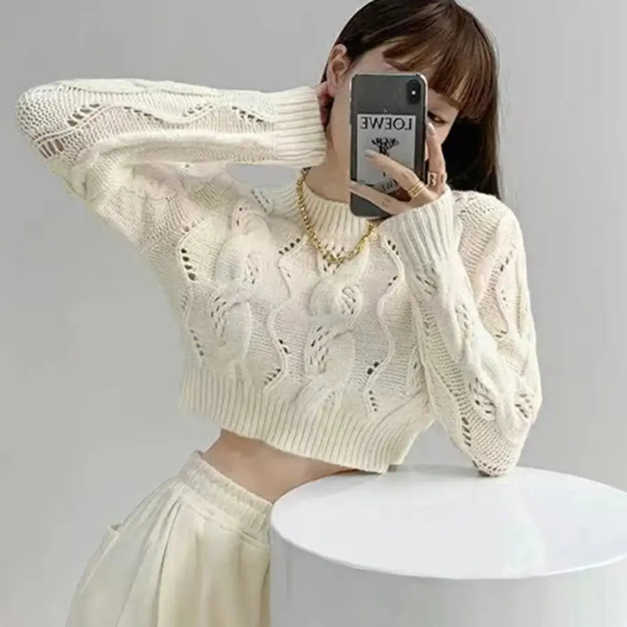 Cropped Cable Knit Sweater - White / One Size