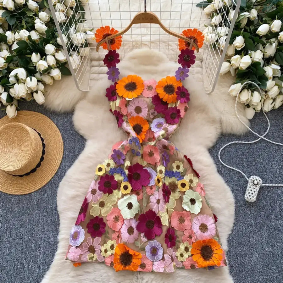 Floral Embroidery Dress Red / S