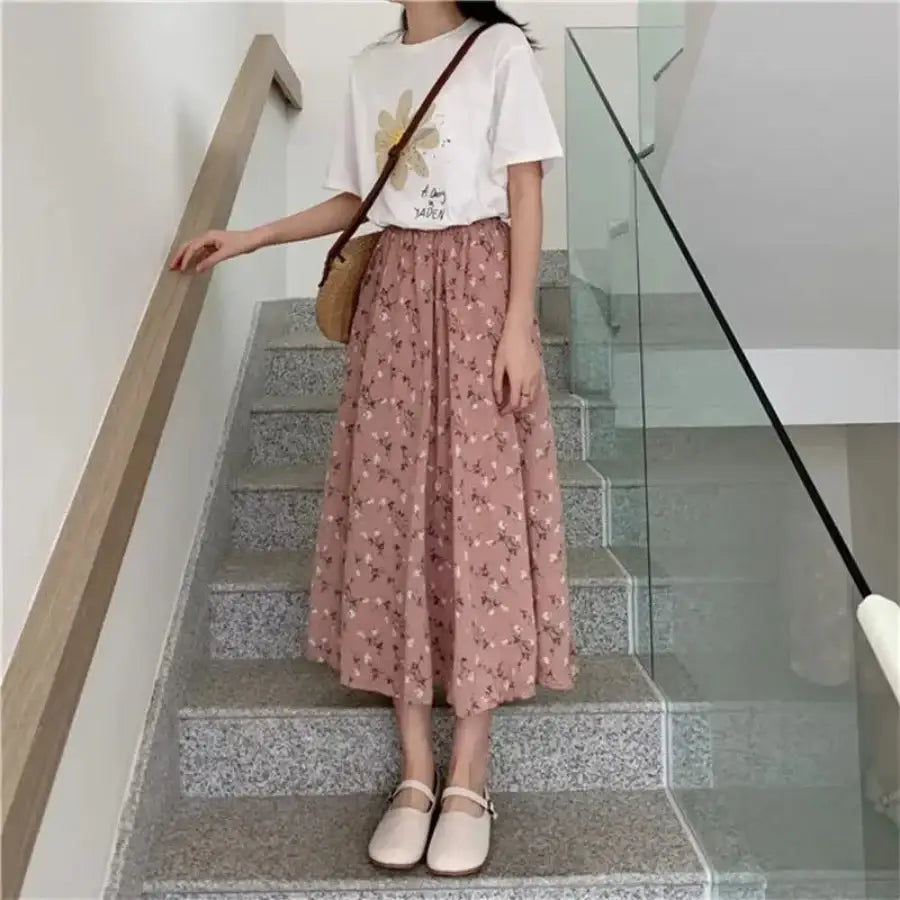 Flower Pleated Skirt - Pink / One Size