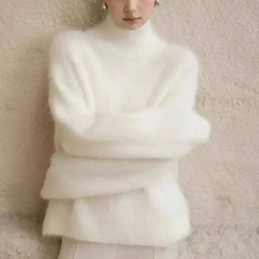 Fluffy Sweater - White / S