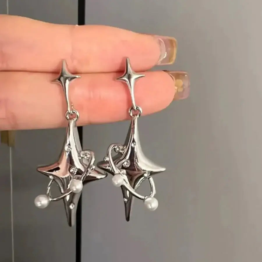 Four Point Star Earrings With pearls