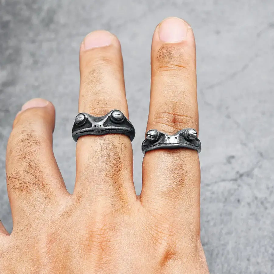 Frog Face Ring