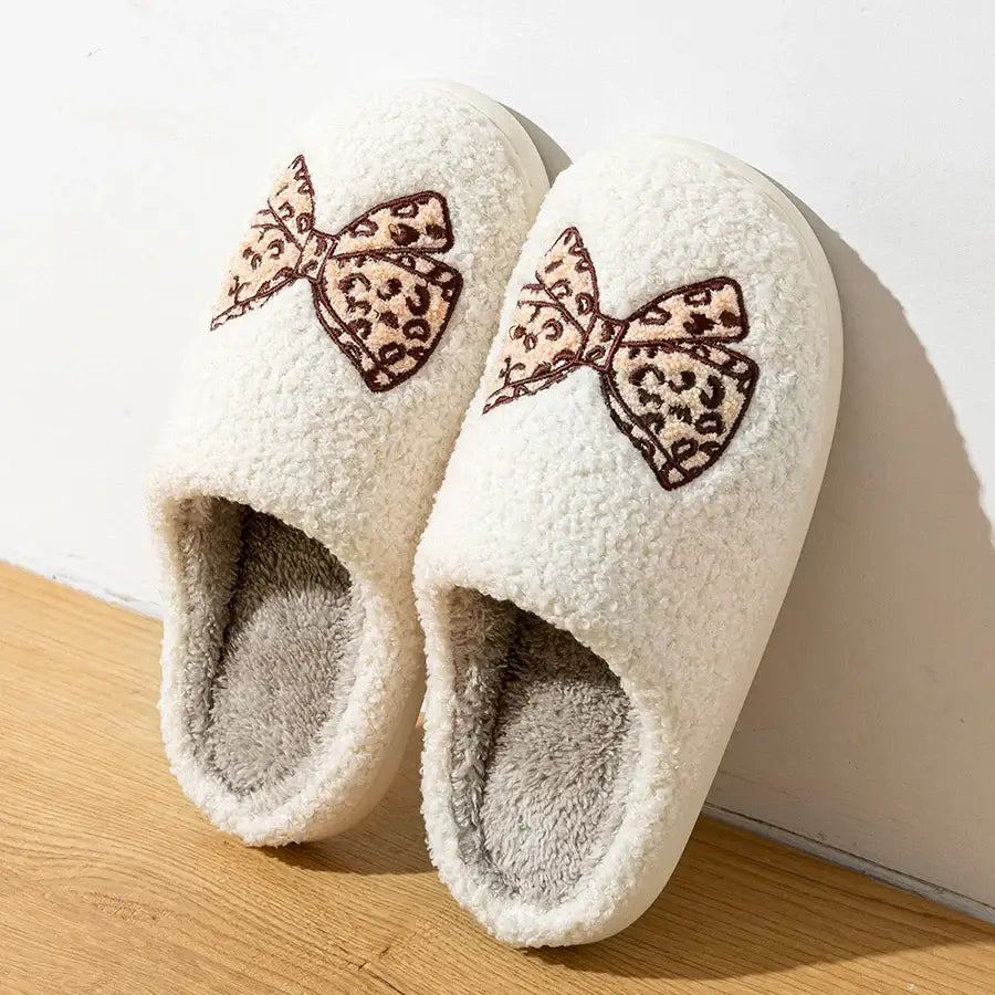 Fuzzy Bow Slippers - Leopard / 6