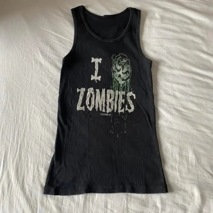 I Love Zombies Shirt - S