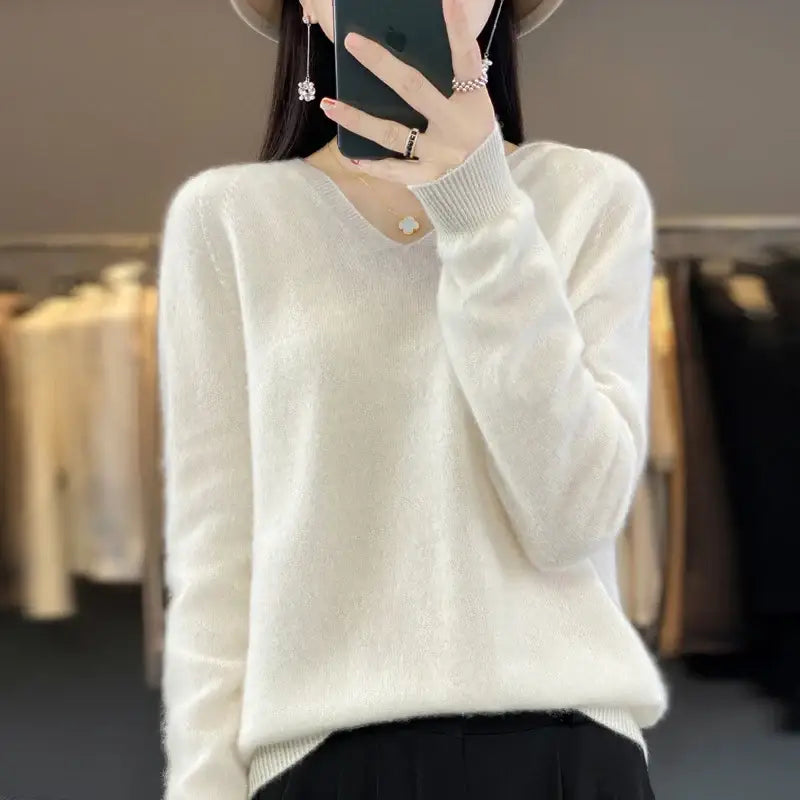 Knitted Hoodie - White / S