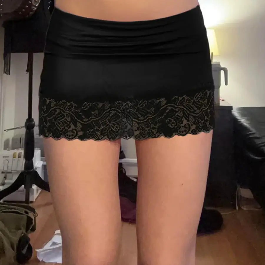 Lace Mini Skirt - S