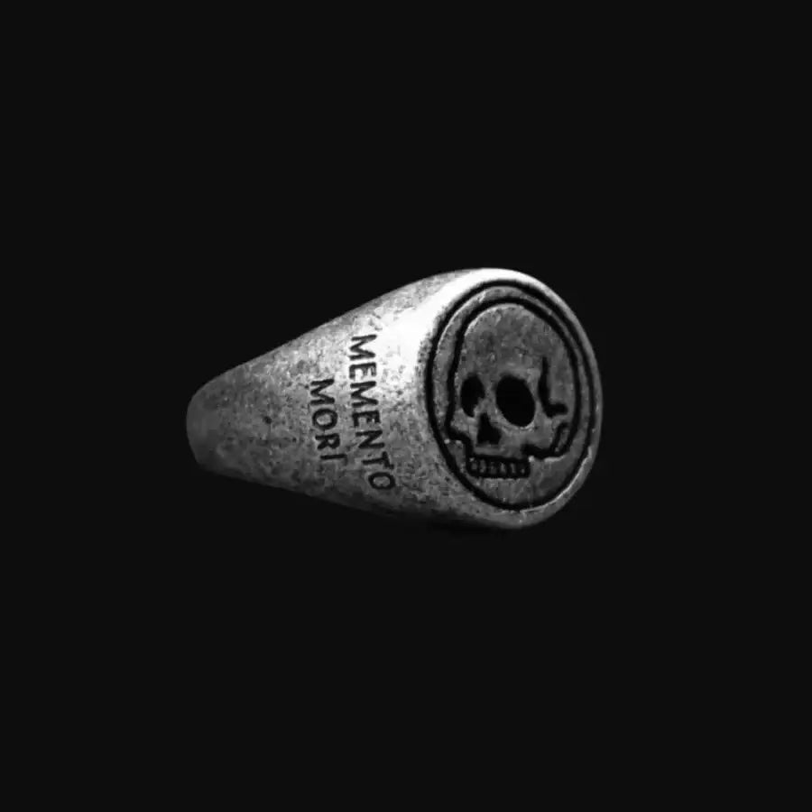 Memento Mori Skull Ring