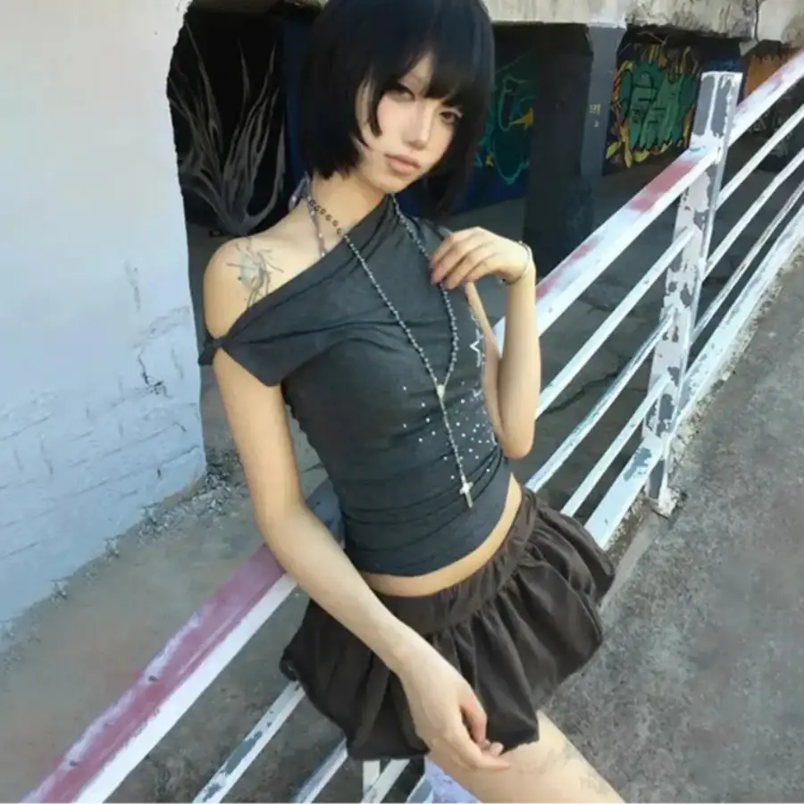 One Shoulder Star Top
