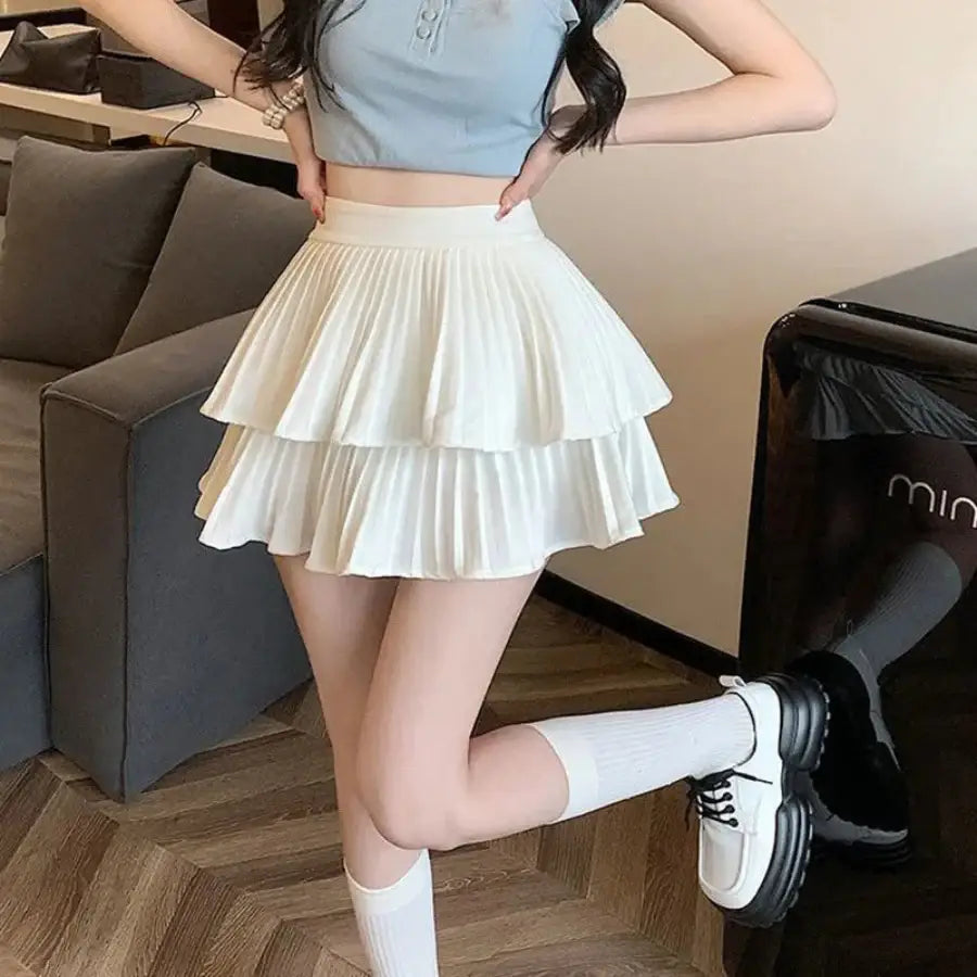 Pleated Tiered Skirt - White / S