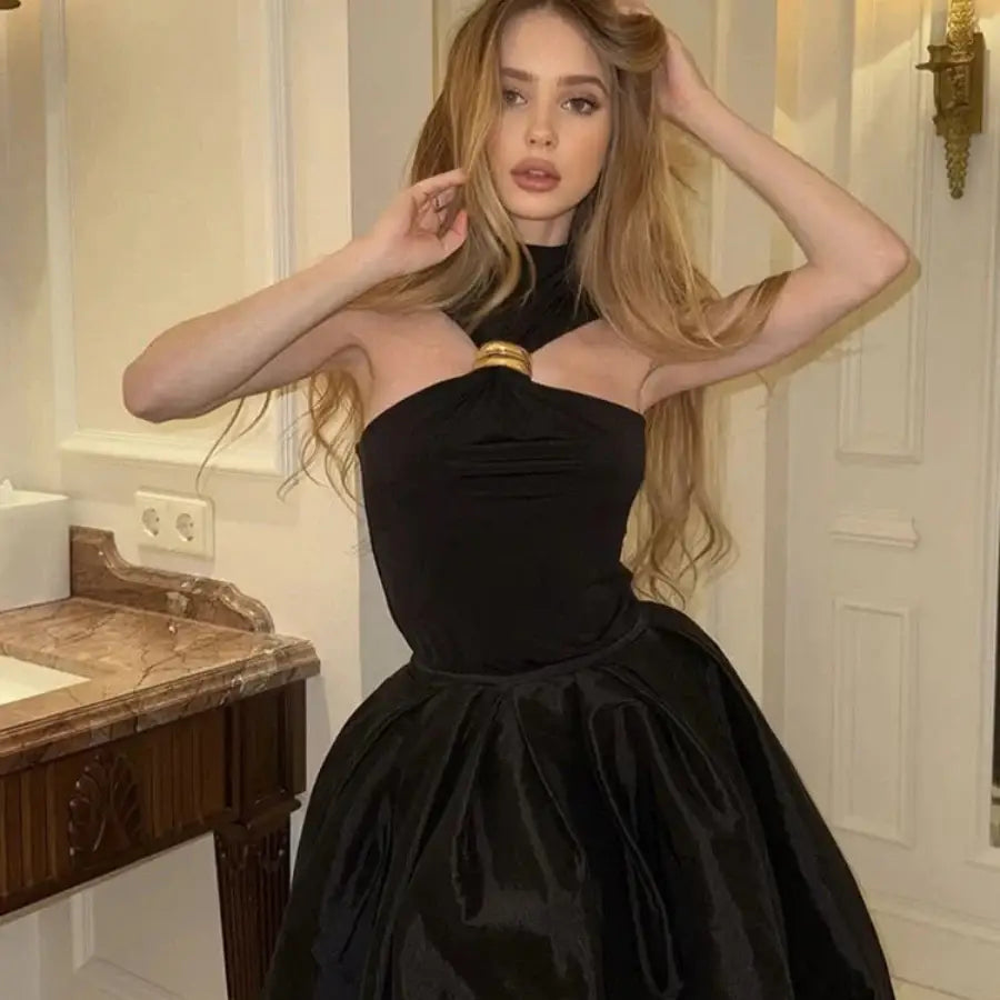 Ring Halter Top - Black / S