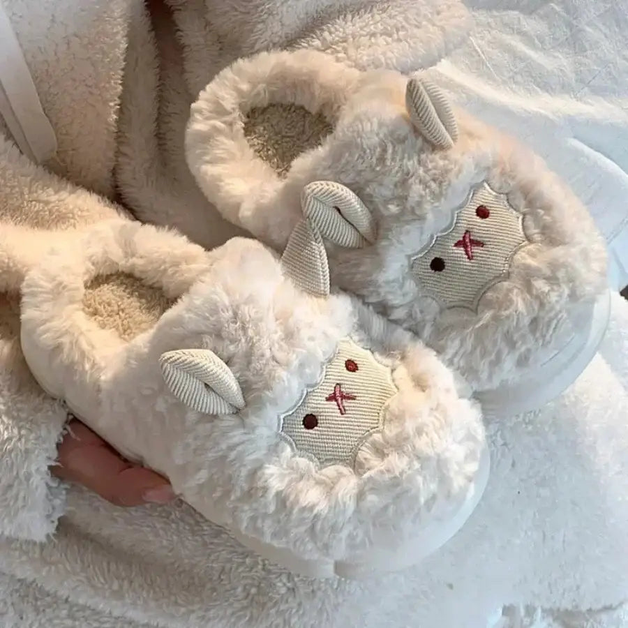 Sheep Slippers - White / 3.5-4