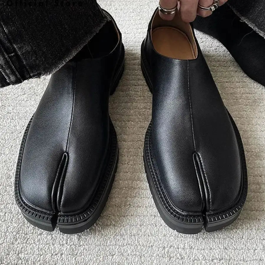 Tabi Shoes - 4.5