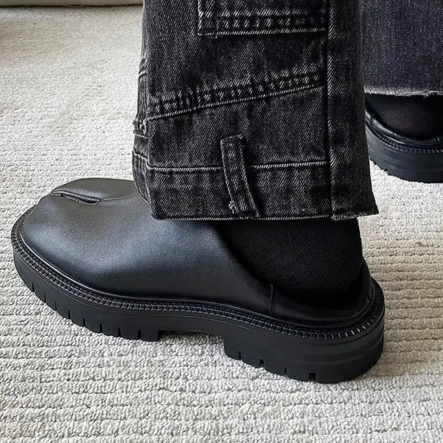 Tabi Shoes