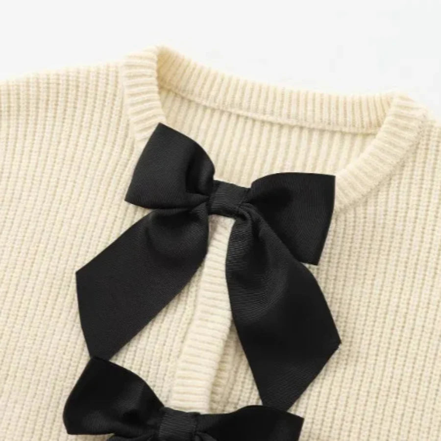 V neck bow sweater