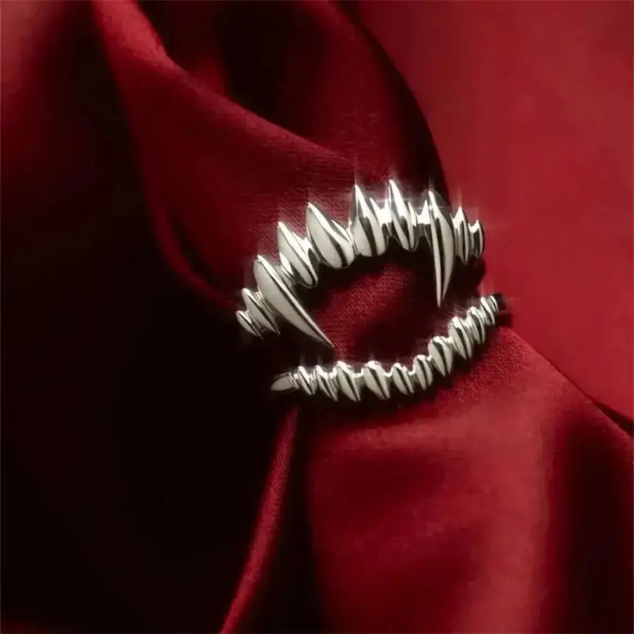 Vampire Teeth Ring One Size